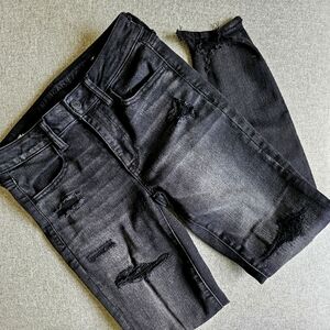 American eagle ripped skinny jeans